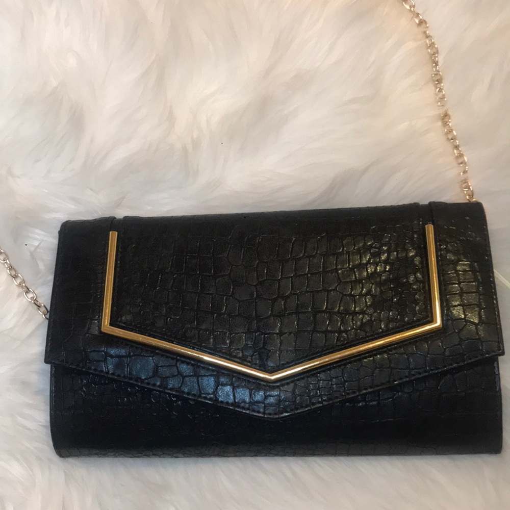 Gianni Bini black and gold clutch
